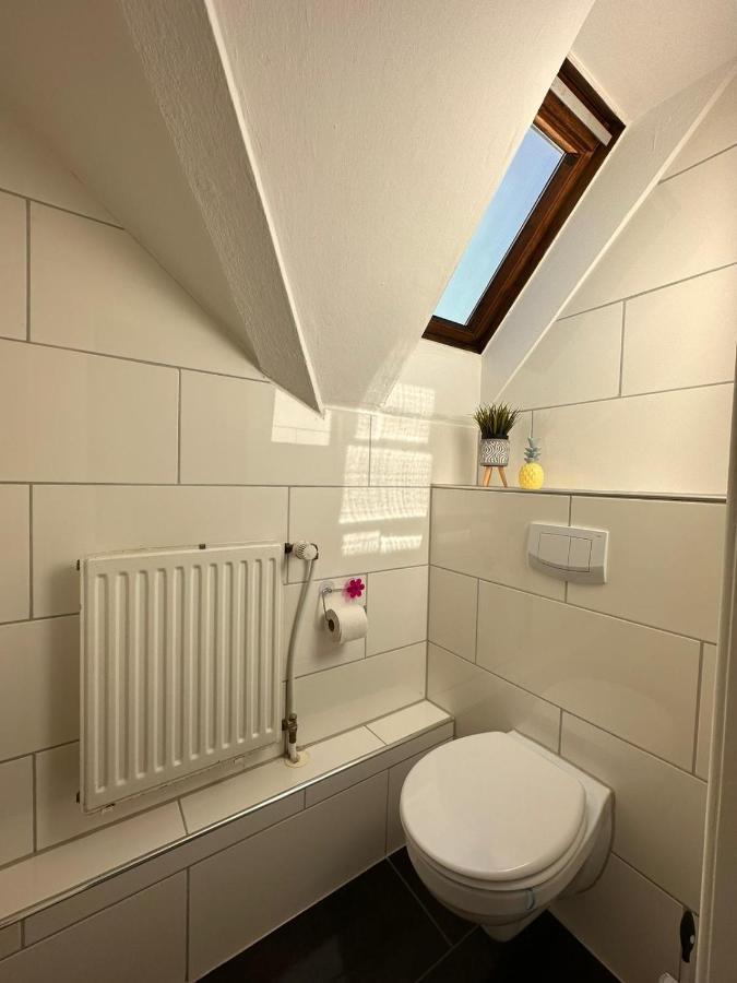 Schoenes Zimmer Im Zentrum - 3 Paderborn Bagian luar foto